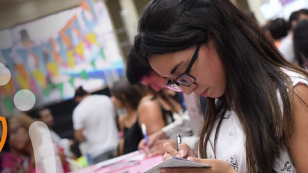 Emprendé: De la Idea al Negocio